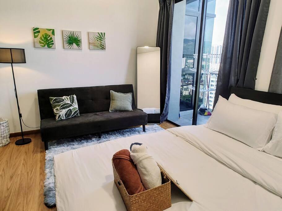 Skypool 2br 8pax Premium Beacon Penang *